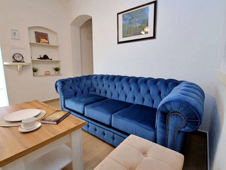 Holiday apartment with terrace, private pool & barbeque — photo 5