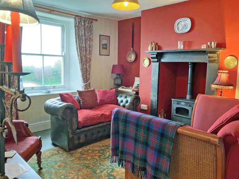 Family-oriented beautiful cottage with garden & grill | Water view | Pets allowed — photo 2
