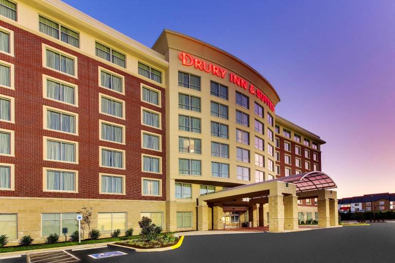 Drury Inn & Suites Knoxville West in Knoxville, TN
