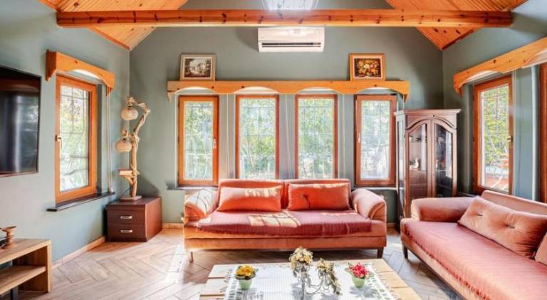 Fully equipped big villa with private pool, barbecue & yard | Suitable for remote work | Dogs allowed — photo 3