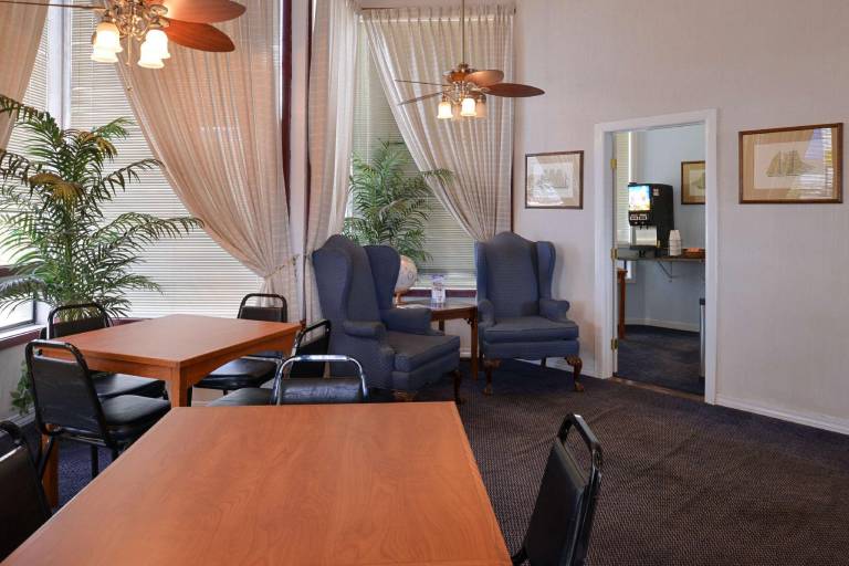 Americas Best Value Inn Carson City — photo 4