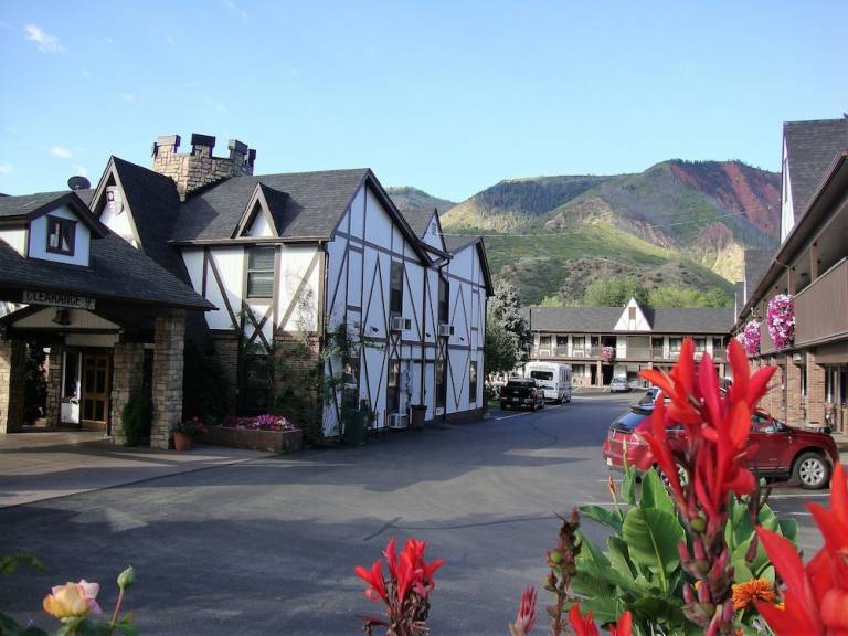Motel  Glenwood Springs