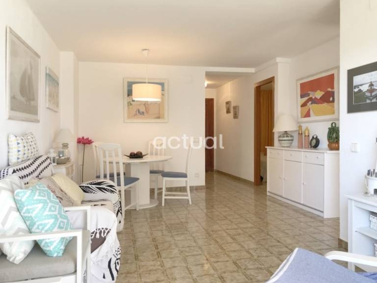 Rental apartment with 2 rooms for 6 persons — photo 2