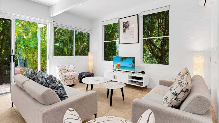 House  Sunshine Beach