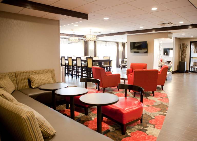 Hampton Inn Ridgefield Park — photo 3