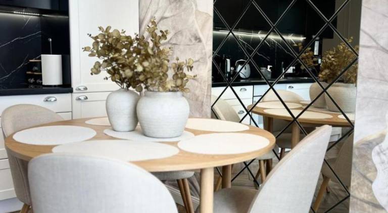 Family & Business Sauna Apartments Plac Wolnosci CENTRUM Downtow, - Piekny Apartament - 5 Bedroom wi — photo 4