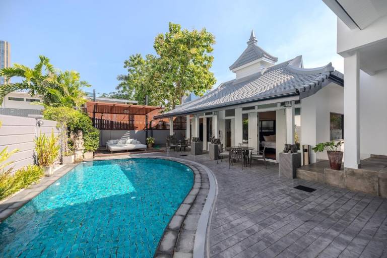 Lovely vacation home with patio | Pet-friendly — photo 5