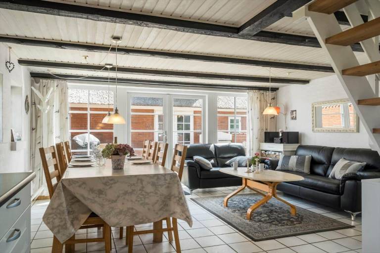 Child-friendly house with sauna, pool & terrace | Beach nearby | Pets allowed — photo 3
