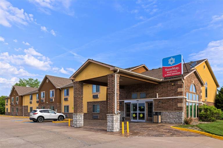 SureStay Plus by Best Western Kearney Liberty North in Kearney, MO