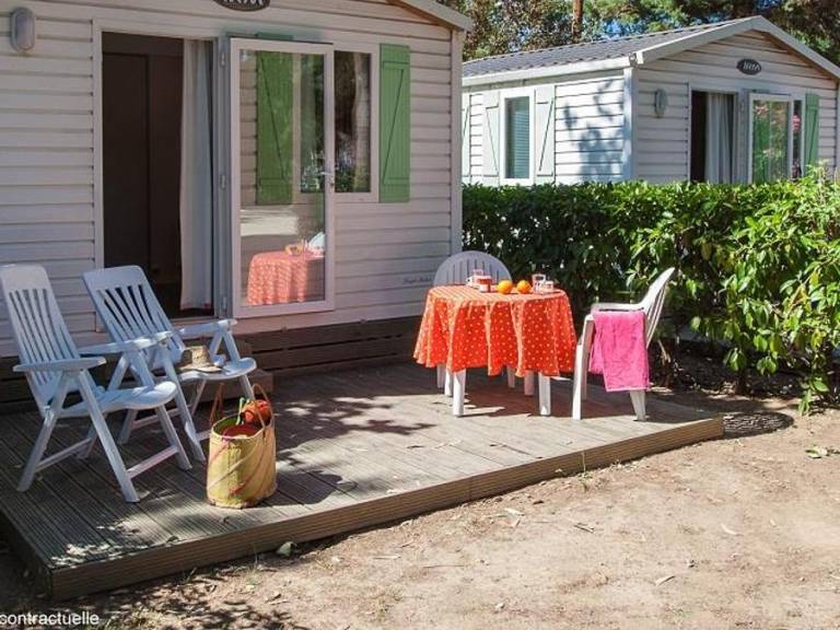 Family-friendly mobile home with heated pool, barbeque & terrace | Pets are welcome — photo 5