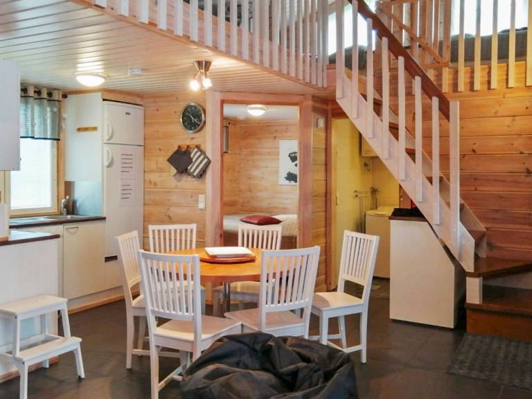 Vacation home with sauna | Pets are welcome — photo 2