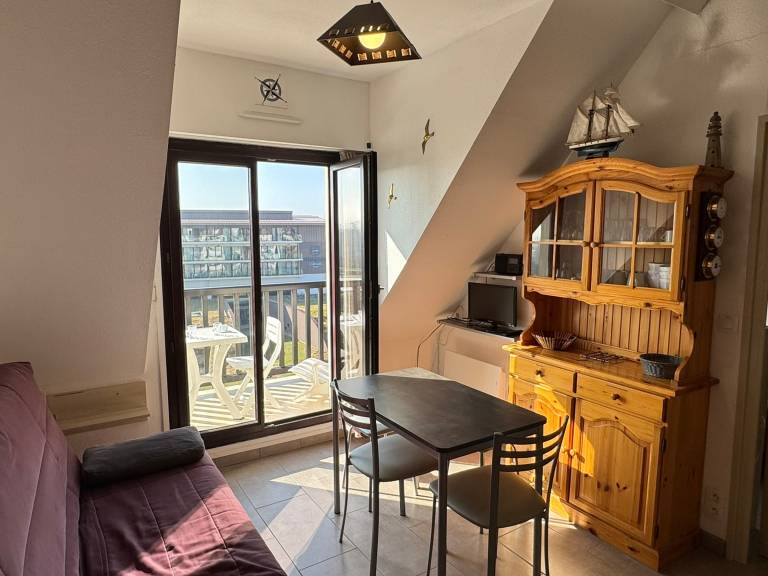 Apartment with 1 room for 4 persons — photo 4