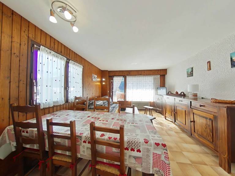 Rental apartment with 1 room for 6 persons in Le Grand-Bornand