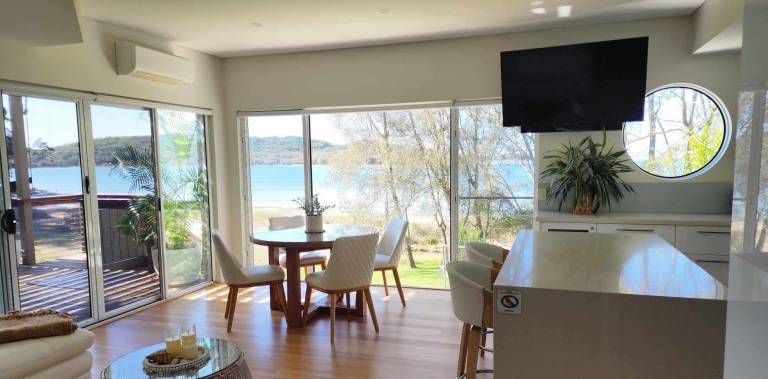 House Blueys Beach