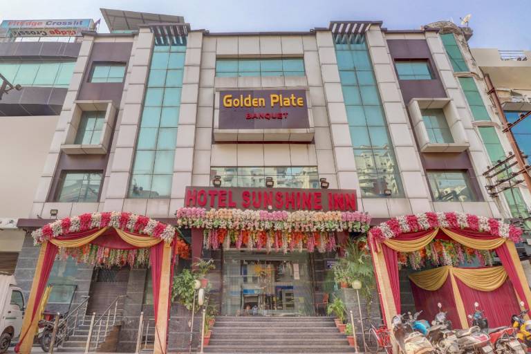 SPOT ON 4 STAR RESIDENCY