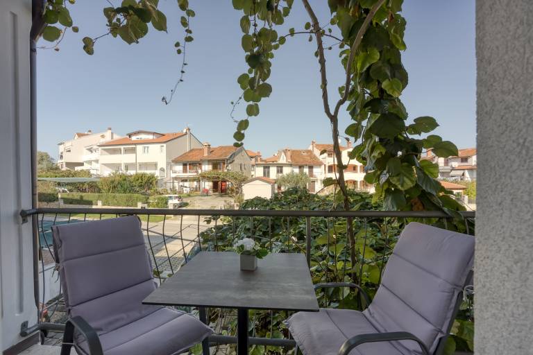 Charming apartment with garden, fast internet & terrace | Pets are welcome in Rovinj