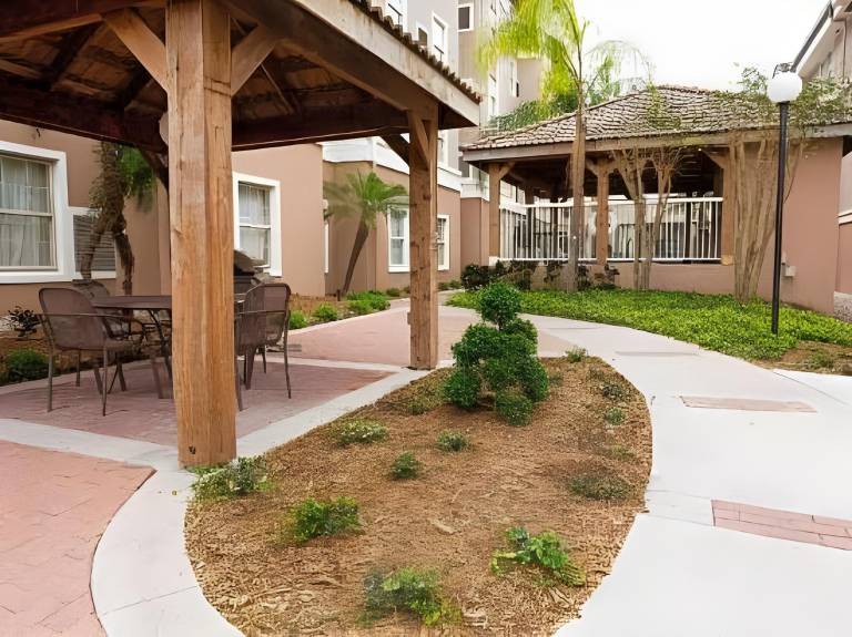 Drury Inn & Suites McAllen — photo 4