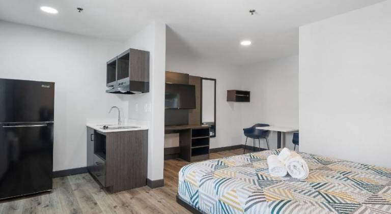Southern Suites Pensacola Mobile Hwy