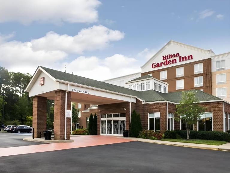 Hilton Garden Inn Hampton Coliseum Central in Hampton, VA