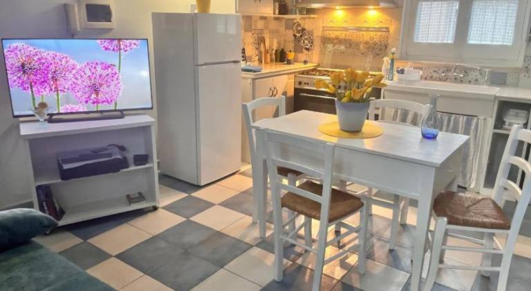 Rental apartment with 1 room for 3 persons — photo 2