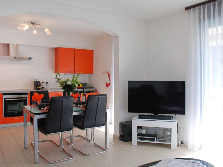 Children-friendly lovely rental apartment with garden | Nature view | Pet-friendly — photo 2