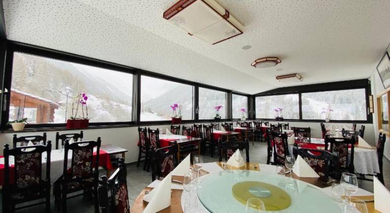 Qi-Lin Hotel Restaurant — photo 4