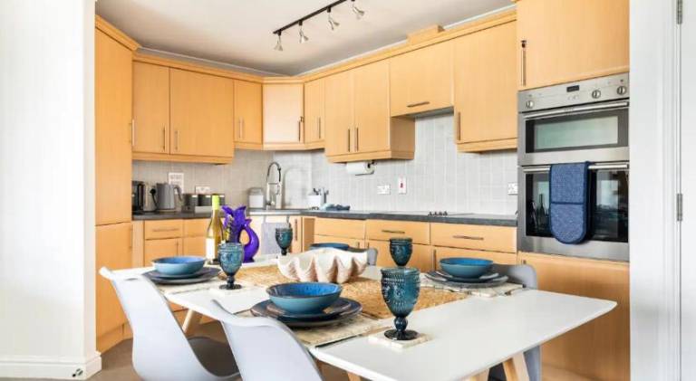 Apartment with 2 rooms for 4 persons — photo 3