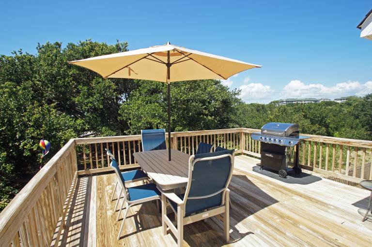 OS635- Steps to the Beach- 3 BRs, New Pool, Jacuzzi Tub, Dog Friendly! — photo 5