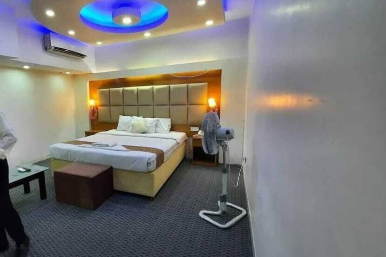 Grand Plaza Hotel