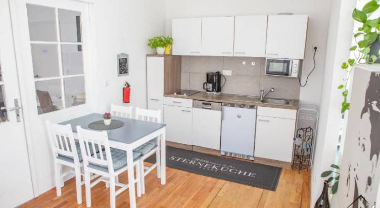 Holiday apartment with 1 room for 6 persons — photo 4