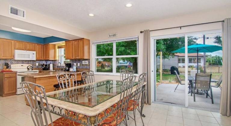 House with 1 room for 6 persons — photo 3