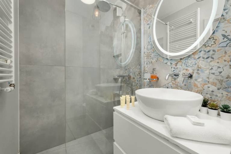 Holiday apartment with 2 rooms for 6 persons — photo 4