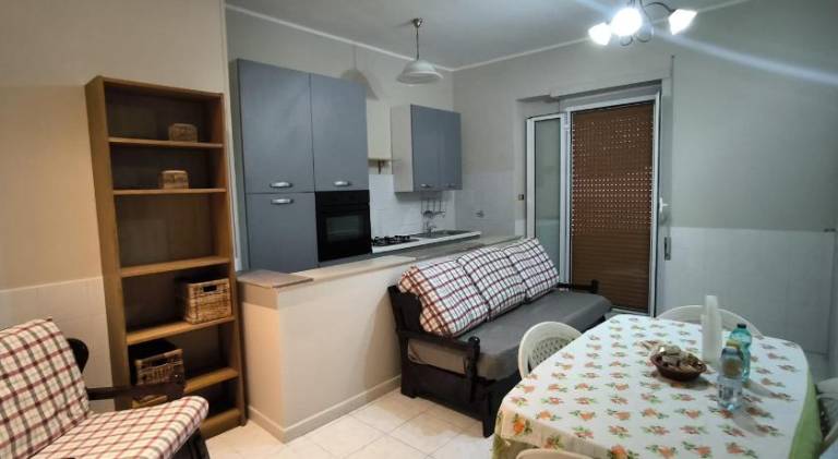 Apartment with 1 room for 4 persons — photo 2