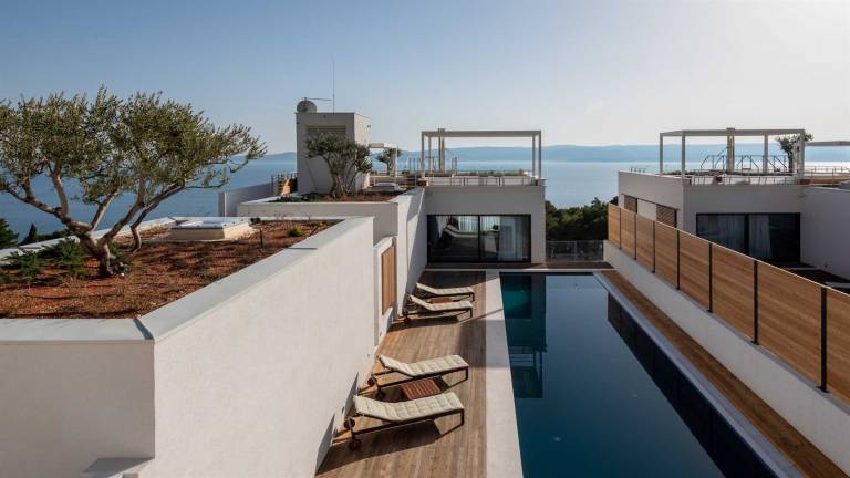 Villa Senzea - modern villa with heated pool, gym, sauna, jacuzzi and sea views by MyWaycation — photo 5
