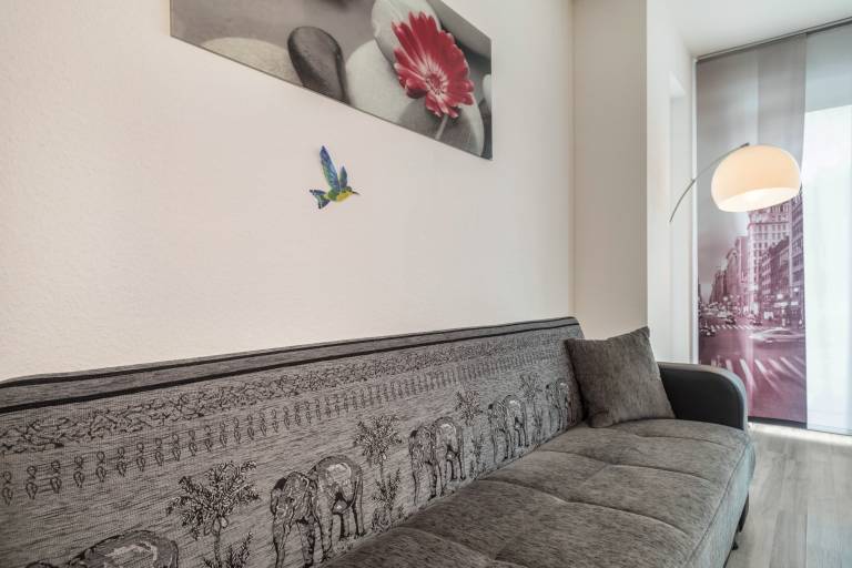 Rental apartment with garden & terrace — photo 5