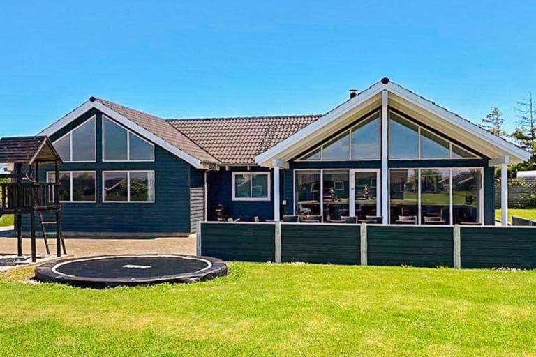 Vacation home with sauna, pool & patio in Sønderborg