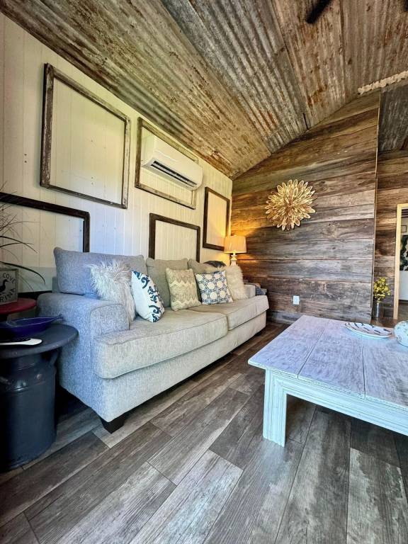 Cabin Lake Tawakoni