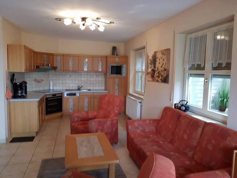 Holiday apartment with garden, terrace & barbecue | Mountain view — photo 4
