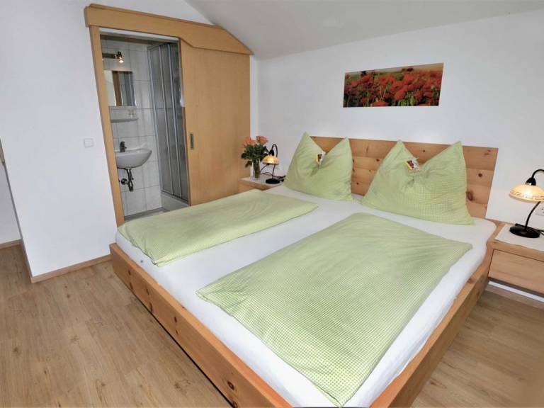 Privatzimmer Heiligkreuz