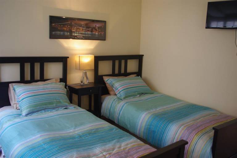 Rental apartment with terrace — photo 4