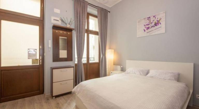 Blue Rose Cozy Loft Brzozowa Krakow Old Town in Kraków