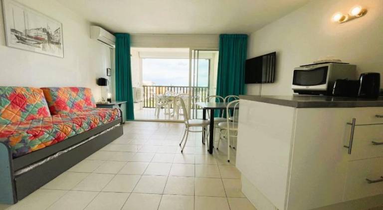 Holiday apartment with terrace & pool | Next to the beach | Pets are welcome — photo 2