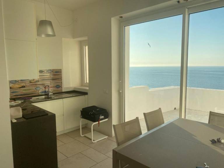 Holiday apartment with terrace | Next to the beach | Pet-friendly in Foggia