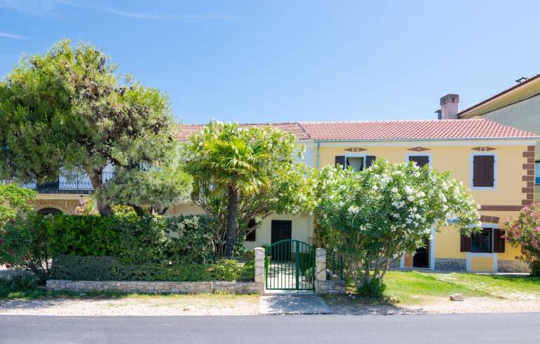 House Oleander for 5 persons - near the sea — photo 2
