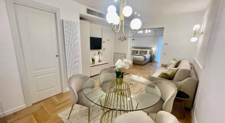 Bellagio Luxury Suites Apartments — photo 3