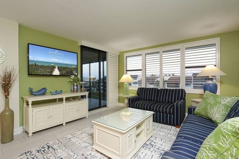 Nicely Decorated- Bright Florida Style Beach Vacation! Pet Friendly- Loggerhead Cay 414 — photo 2