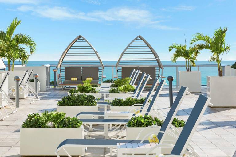 Hilton Cabana Miami Beach Resort — photo 4