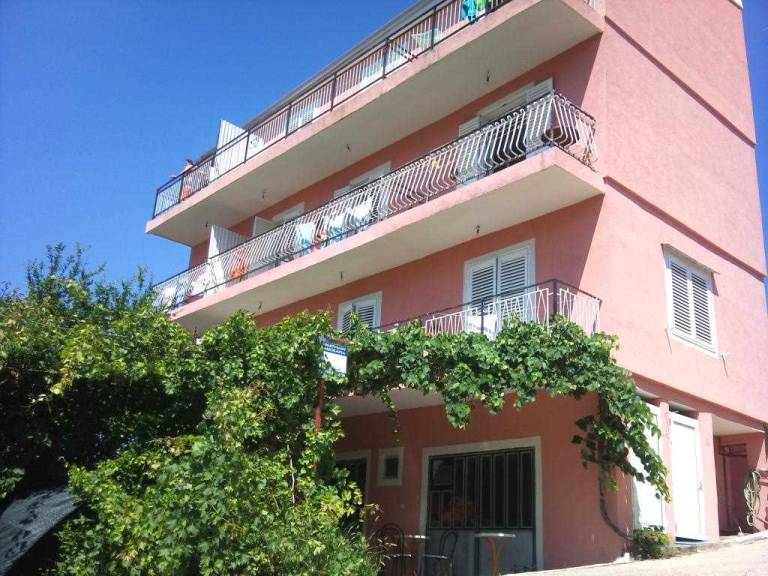 Apartma  Grebaštica
