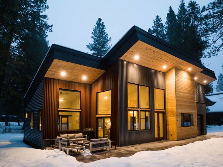 House Payette Lake