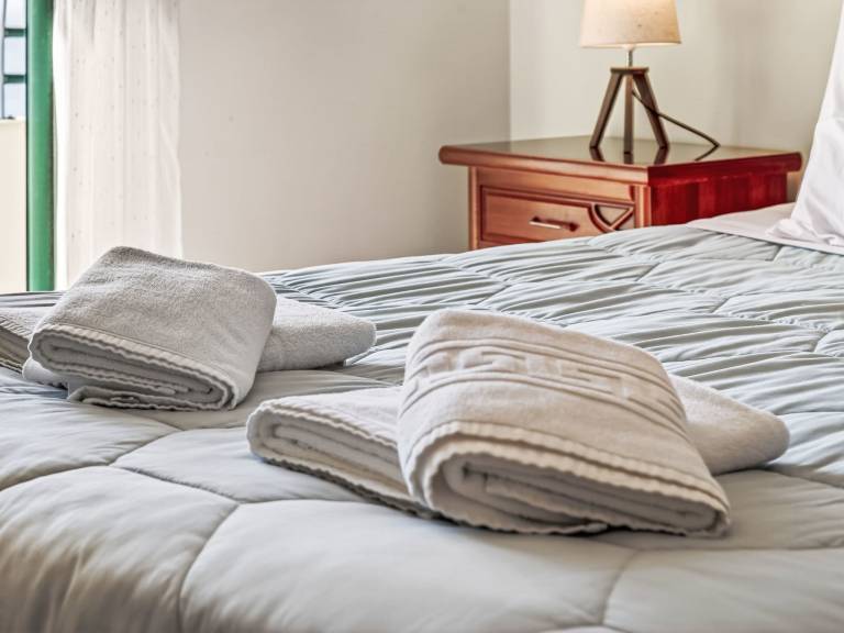 Ferienwohnung in Funchal, Madeira f&uuml;r max. 4 Personen am Atlantik